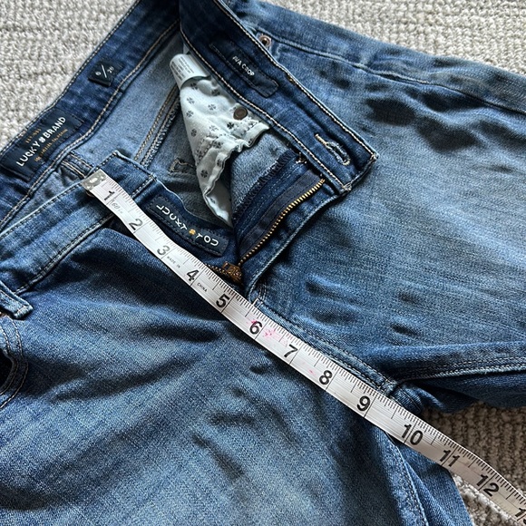 Lucky Brand Women's Mid Rise Ava Crop Jeans Dark Wash Size 6/28 - Picture 3 of 5
